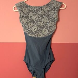 Elevé Leotard